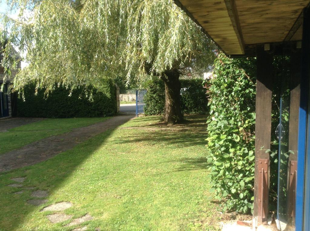 Le Guilloux Panzió Saint-Avé Kültér fotó